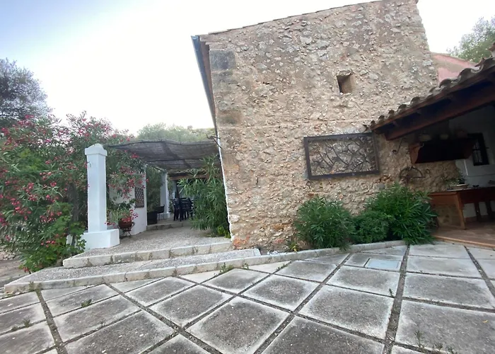 Ullal - Rural Charm-agritourism Approx 65000 Meters Private Mountain And Outdoor Adventure Agritourism Equipated - Private Mountain Path Approximately 5 Minutes Walking From The -ideal For Relaxation بورت دي بوينسا