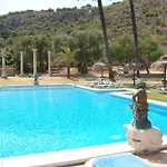 Ullal - Rural Charm-agritourism Approx 65000 Meters Private Mountain And Outdoor Adventure Agritourism Equipated - Private Mountain Path Approximately 5 Minutes Walking From The -ideal For Relaxation