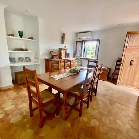 Ullal - Rural Charm-agritourism Approx 65000 Meters Private Mountain And Outdoor Adventure Agritourism Equipated - Private Mountain Path Approximately 5 Minutes Walking From The -ideal For Relaxation * Port de Pollença