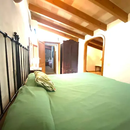 Puerto De Pollensa Villa: Mountain Retreat Near
