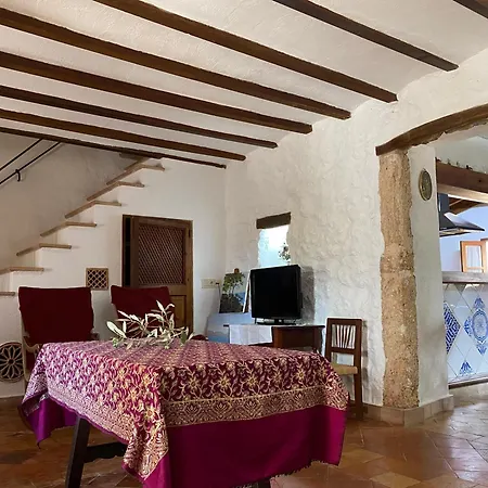 Apartamento Ullal - Rural Charm-agritourism Approx 65000 Meters Private Mountain And Outdoor Adventure Agritourism Equipated - Private Mountain Path Approximately 5 Minutes Walking From The -ideal For Relaxation *