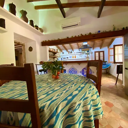Ullal - Rural Charm-agritourism Approx 65000 Meters Private Mountain And Outdoor Adventure Agritourism Equipated - Private Mountain Path Approximately 5 Minutes Walking From The -ideal For Relaxation Port de Pollença