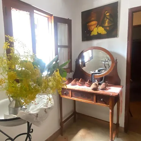 Ullal - Rural Charm-agritourism Approx 65000 Meters Private Mountain And Outdoor Adventure Agritourism Equipated - Private Mountain Path Approximately 5 Minutes Walking From The -ideal For Relaxation *