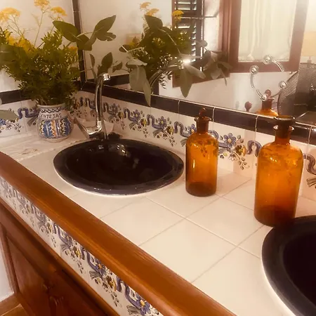 Apartment Puerto De Pollensa Villa: Mountain Retreat Near