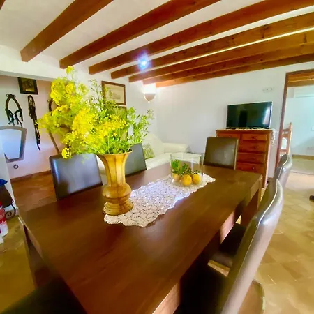 Ullal - Rural Charm-agritourism Approx 65000 Meters Private Mountain And Outdoor Adventure Agritourism Equipated - Private Mountain Path Approximately 5 Minutes Walking From The -ideal For Relaxation Port de Pollença