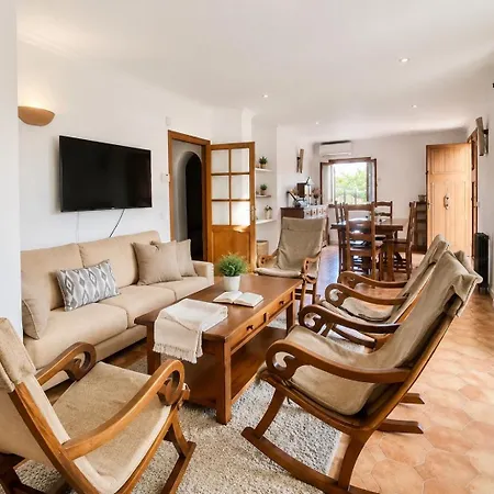 Apartmán Ullal - Rural Charm-agritourism Approx 65000 Meters Private Mountain And Outdoor Adventure Agritourism Equipated - Private Mountain Path Approximately 5 Minutes Walking From The -ideal For Relaxation *
