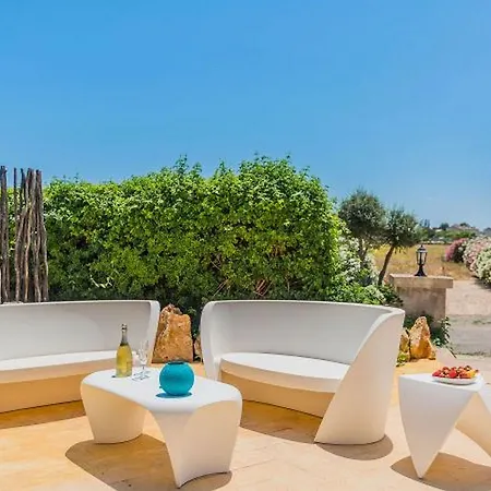 Puerto De Pollensa Villa: Mountain Retreat Near Port de Pollenca