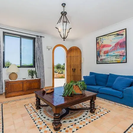 Apartment Puerto De Pollensa Villa: Mountain Retreat Near