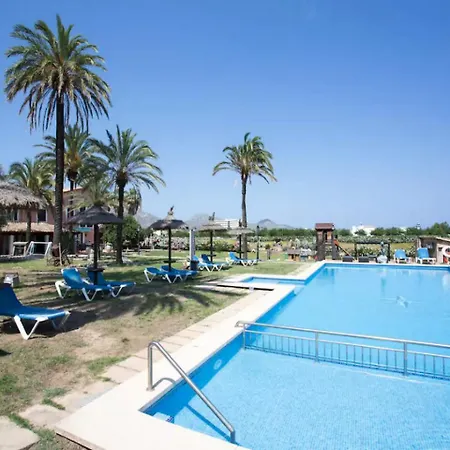 Puerto De Pollensa Villa: Mountain Retreat Near Apartment