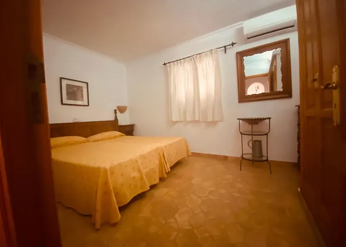 Ullal - Rural Charm-agritourism Approx 65000 Meters Private Mountain And Outdoor Adventure Agritourism Equipated - Private Mountain Path Approximately 5 Minutes Walking From The -ideal For Relaxation Apartamento