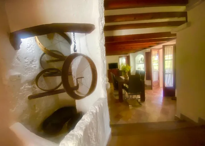 Apartment Ullal - Rural Charm-agritourism Approx 65000 Meters Private Mountain And Outdoor Adventure Agritourism Equipated - Private Mountain Path Approximately 5 Minutes Walking From The -ideal For Relaxation