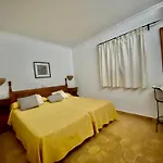 Puerto De Pollensa Villa: Mountain Retreat Near *