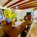 Puerto De Pollensa Villa: Mountain Retreat Near Port de Pollenca