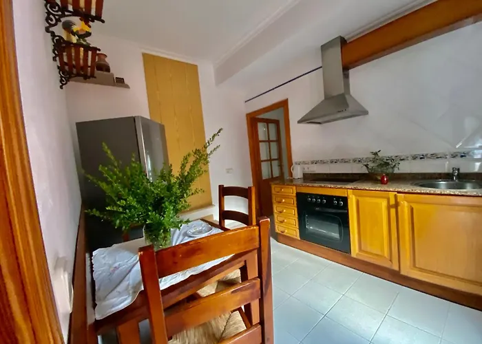 Ullal - Rural Charm-agritourism Approx 65000 Meters Private Mountain And Outdoor Adventure Agritourism Equipated - Private Mountain Path Approximately 5 Minutes Walking From The -ideal For Relaxation Apartament *